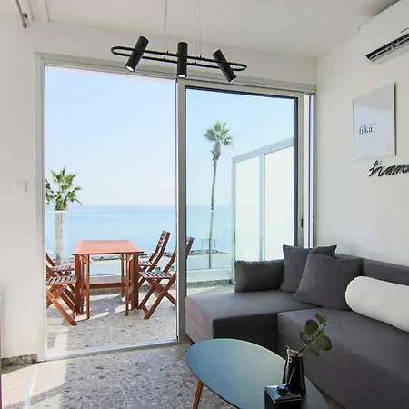 Phaedrus Living Seaview Modern Flat Lighthouse 52 *