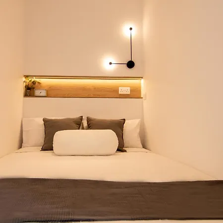 Phaedrus Living Seaview Modern Flat Lighthouse 52 * Pafos